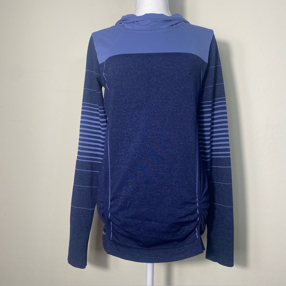 Athleta Lavender Long Sleeve Top